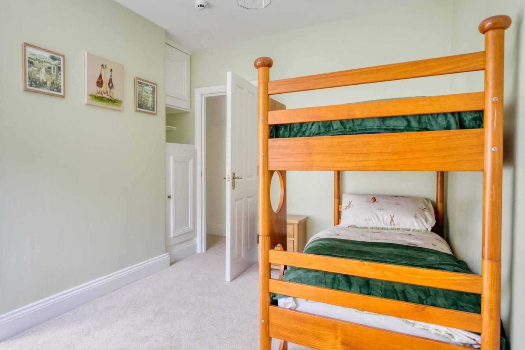 Enholmes Coach House Villa Kingston upon Hull ภายนอก รูปภาพ